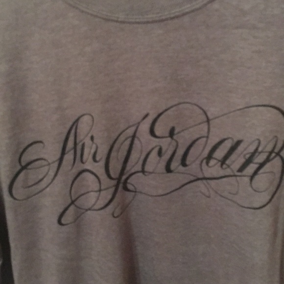 Air Jordan Shirt Size Large - Picture 2 of 3